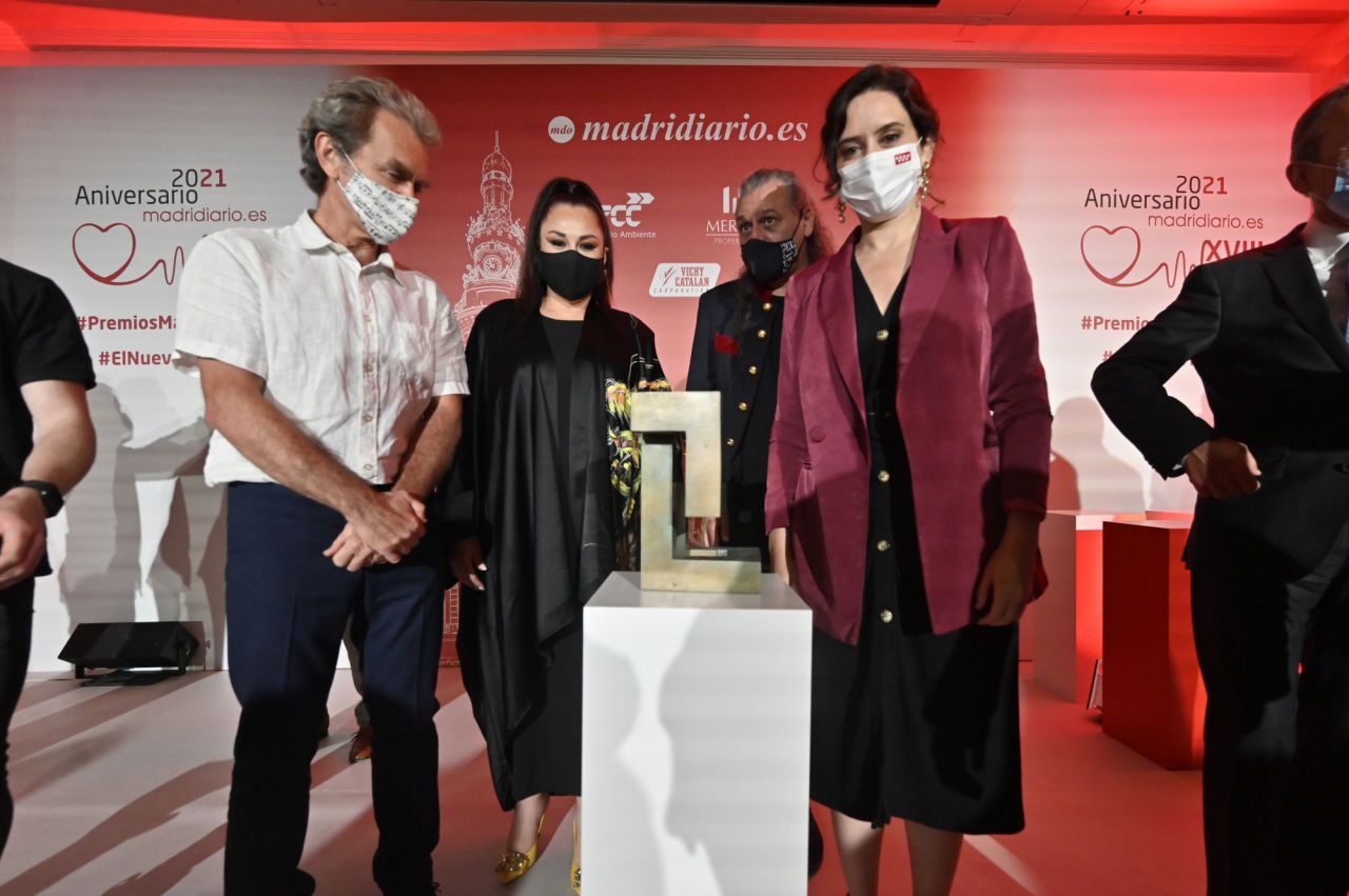 Camela, Fernando Simón e Isabel Díaz Ayuso