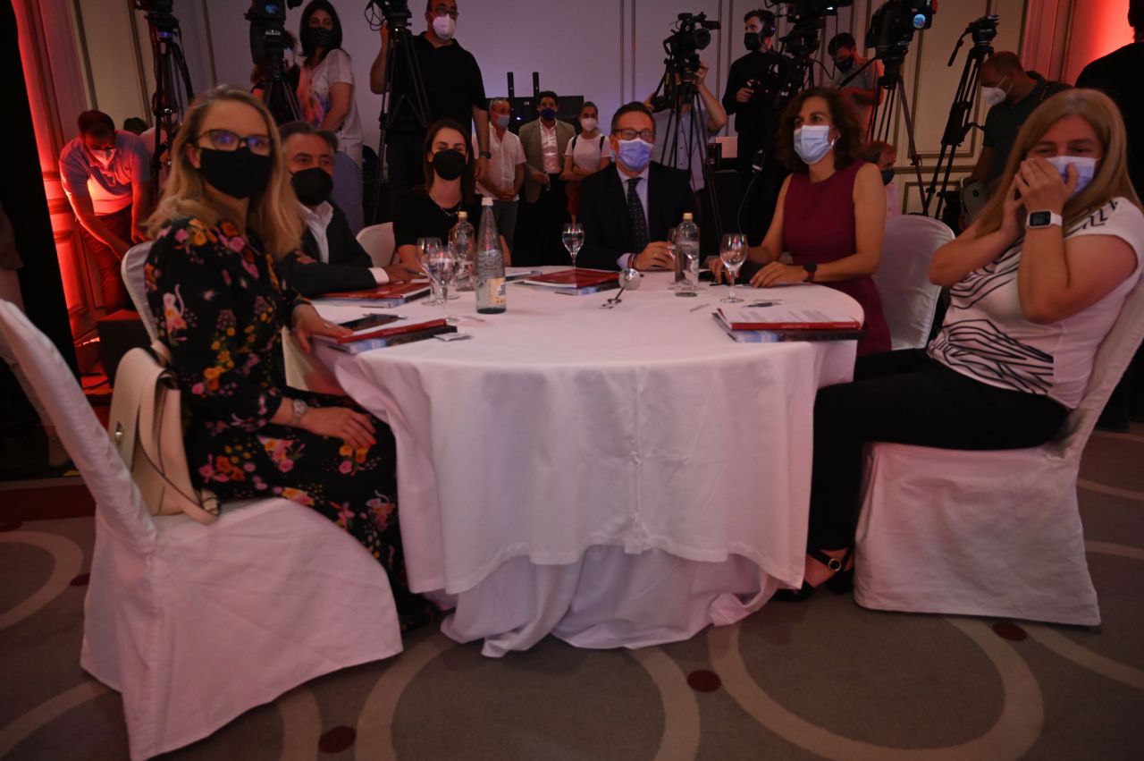 Carolina Alonso, Pepu Hernández, Rita Maestre, Alfonso Serrano, Inma Sanz