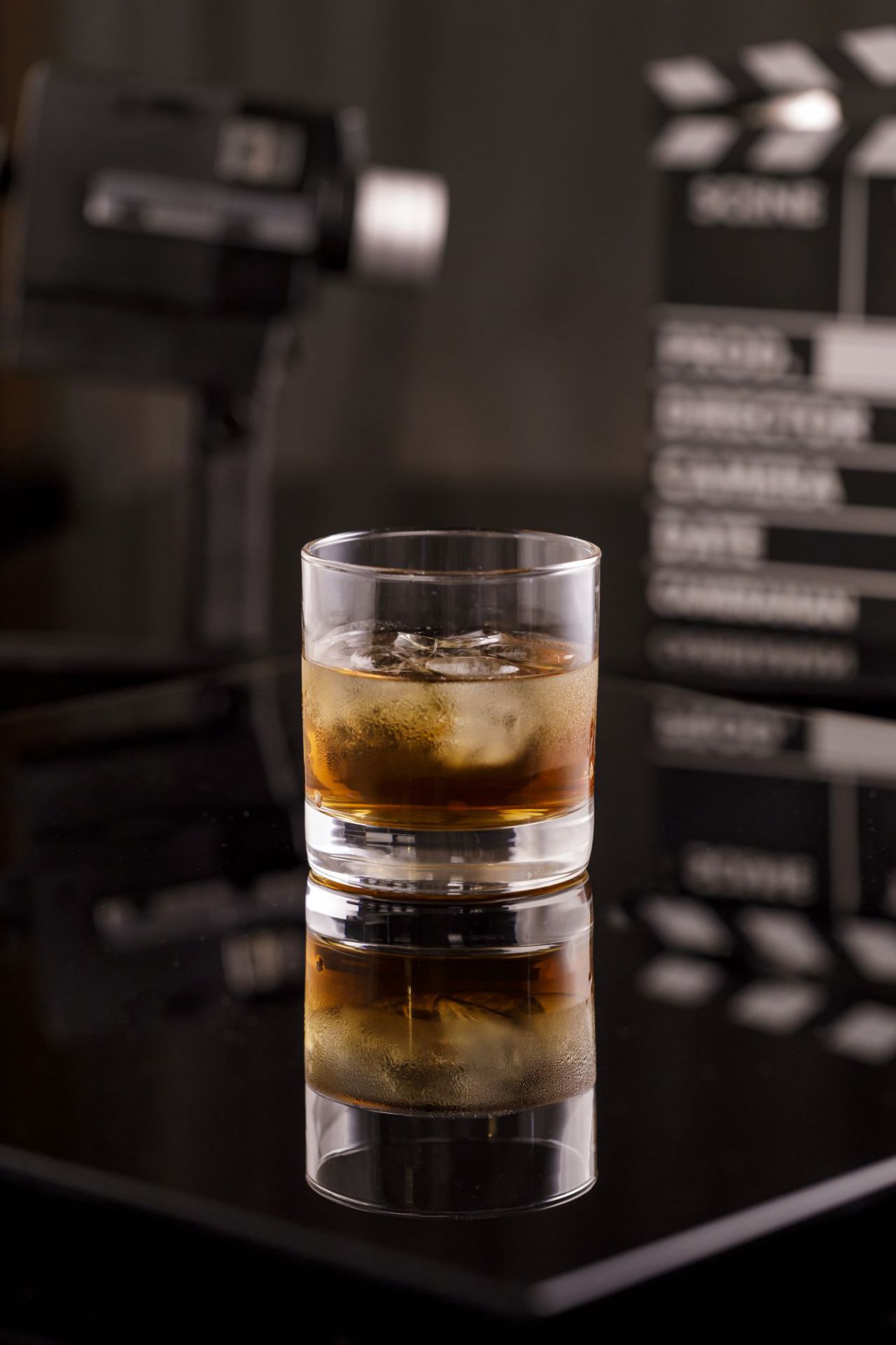 Whisky on the rocks- David Niven
