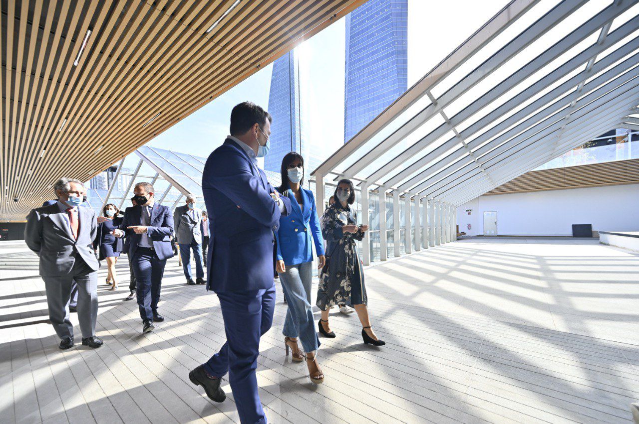 Visita a la Torre Caleido