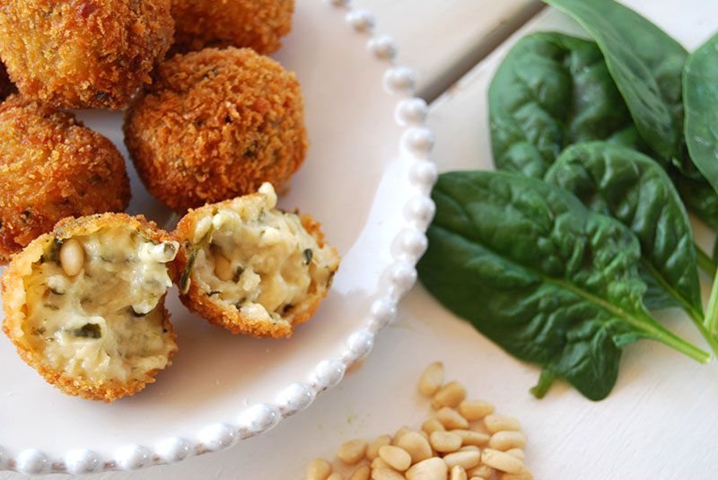 Croquetas de espinacas frescas y piñones, Pepe & Cro