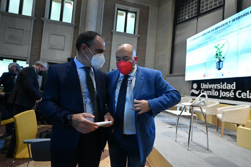 Alejandro Arderius, director General de SULO y Constantino Mediavilla, presidente editor de Madridiario