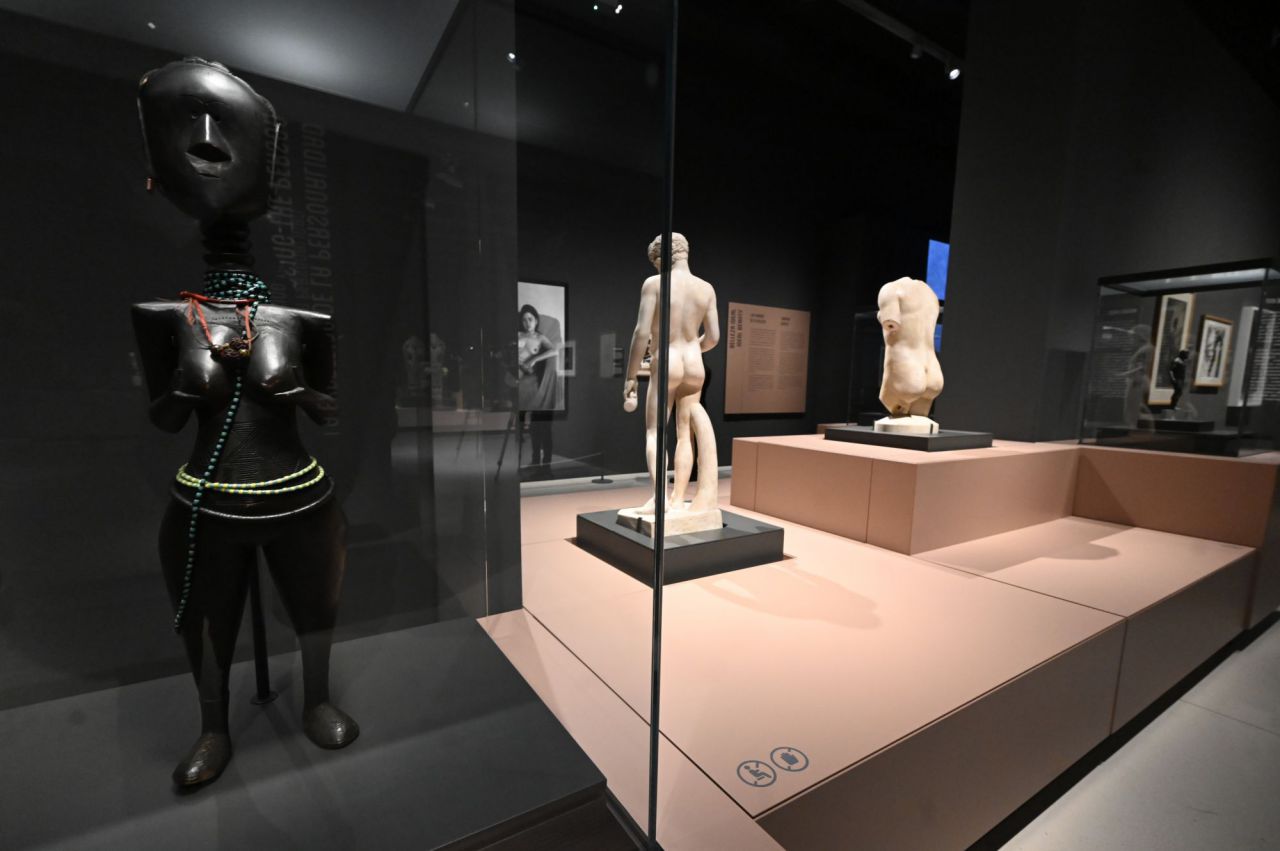 Exposición 'La imagen humana. Arte, identidades y simbolismo', en Caixa Forum
