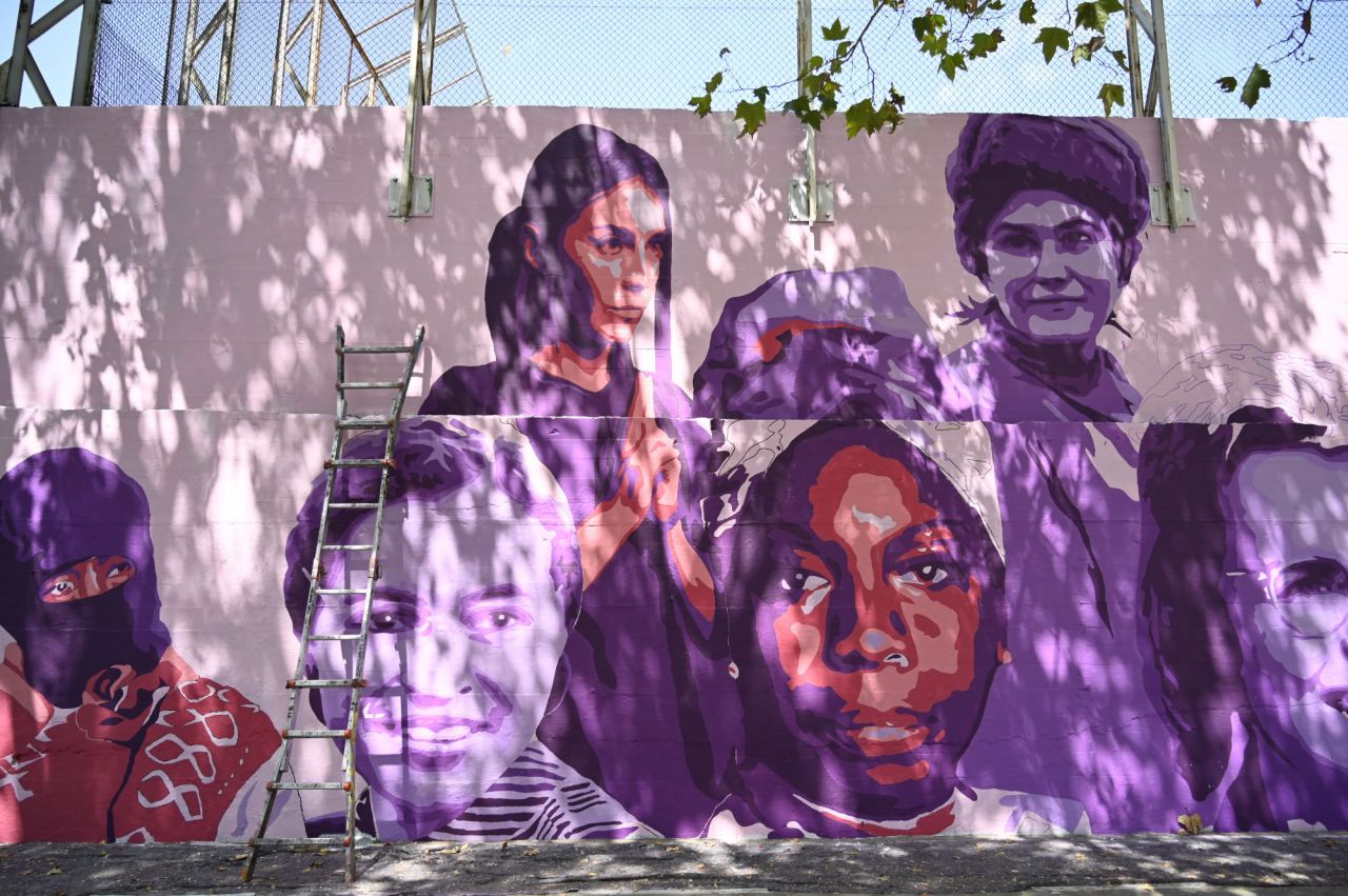 Mural feminista de Ciudad Lineal