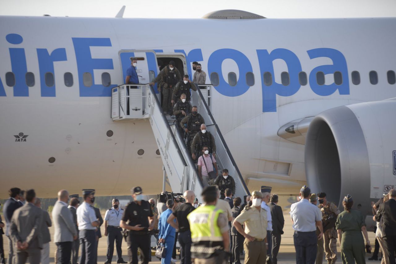 Aterriza en Torrejón el último avión con evacuados de Afganistán y personal del operativo