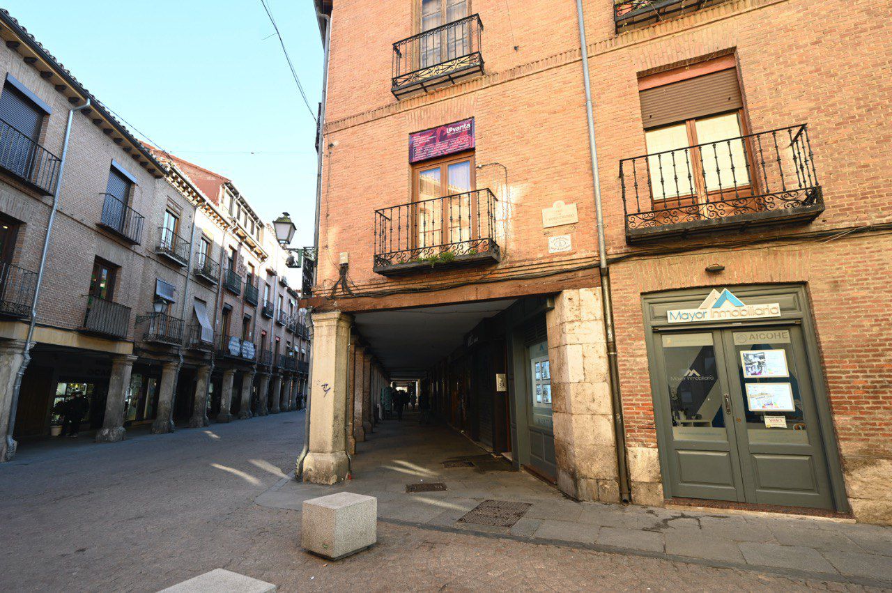 Soportales de la calle Mayor
