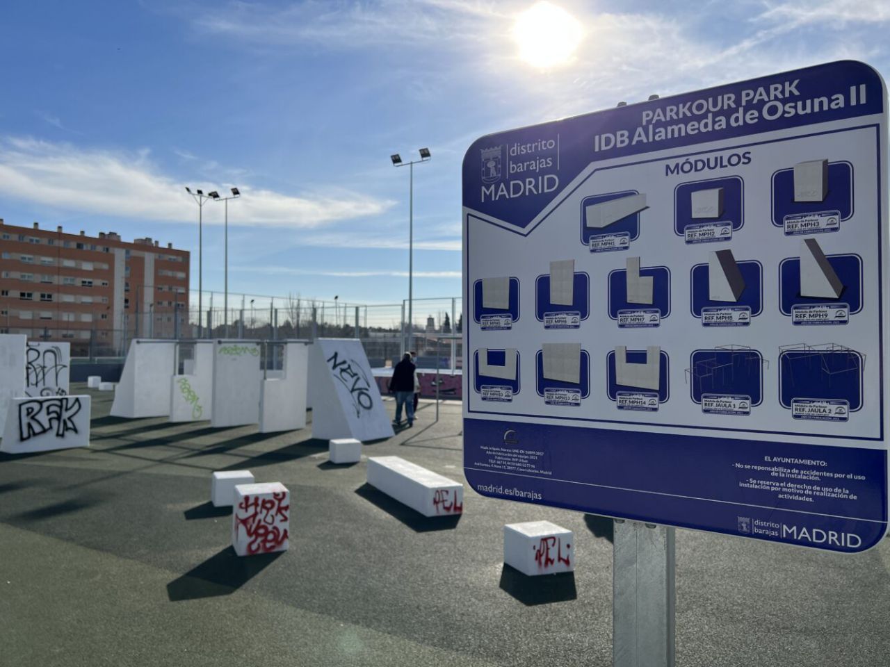 Espacio para practicar parkour en Alameda de Osuna.