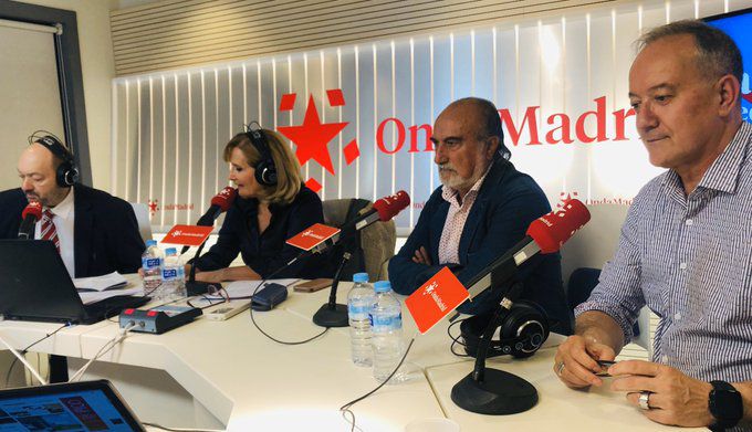 Constantino Mediavilla, Nieves Herrero, Ángel del Río y Antonio Castro en Com.Permiso