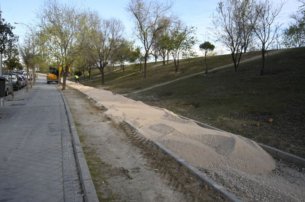 Trabajos de urbanización del parque Manolito Gafotas