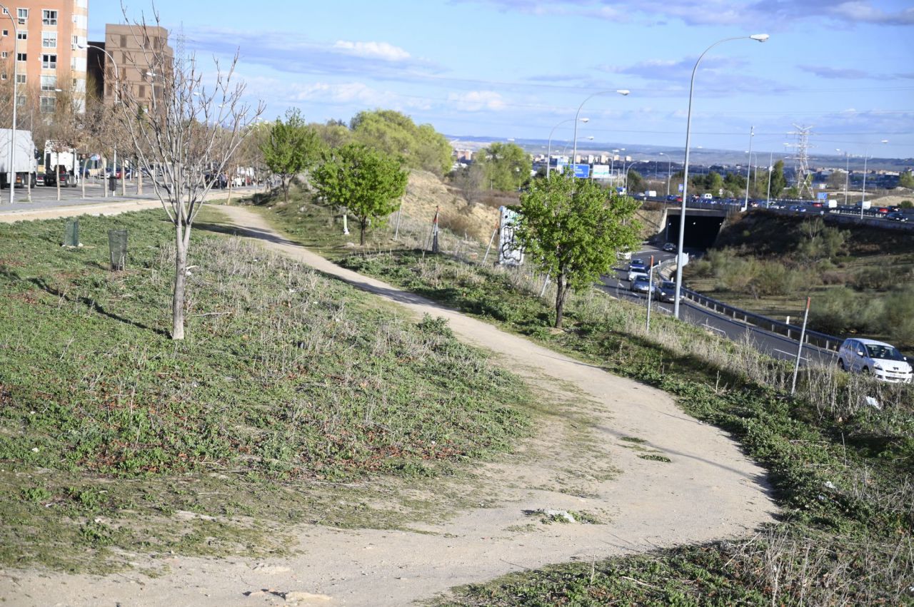 Trabajos de urbanización del parque Manolito Gafotas