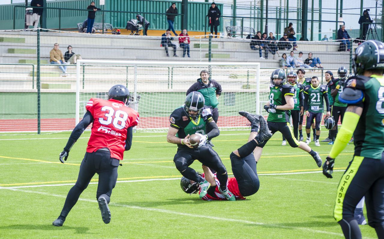 Partido entre Fuengirola Potros y Murcia Cobras
