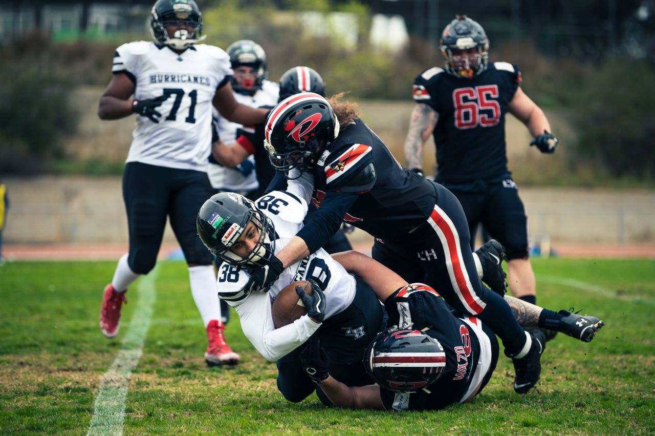Partido entre L'Hospitalet Pioners y Zaragoza Hurricanes