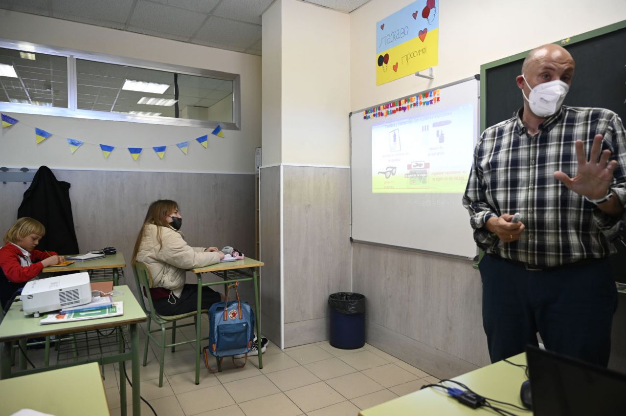 Aula de niños ucranianos en Madrid