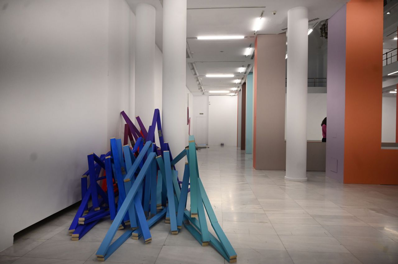 Exposición 'Un puente donde quedarse', en la Sala Alcalá 31