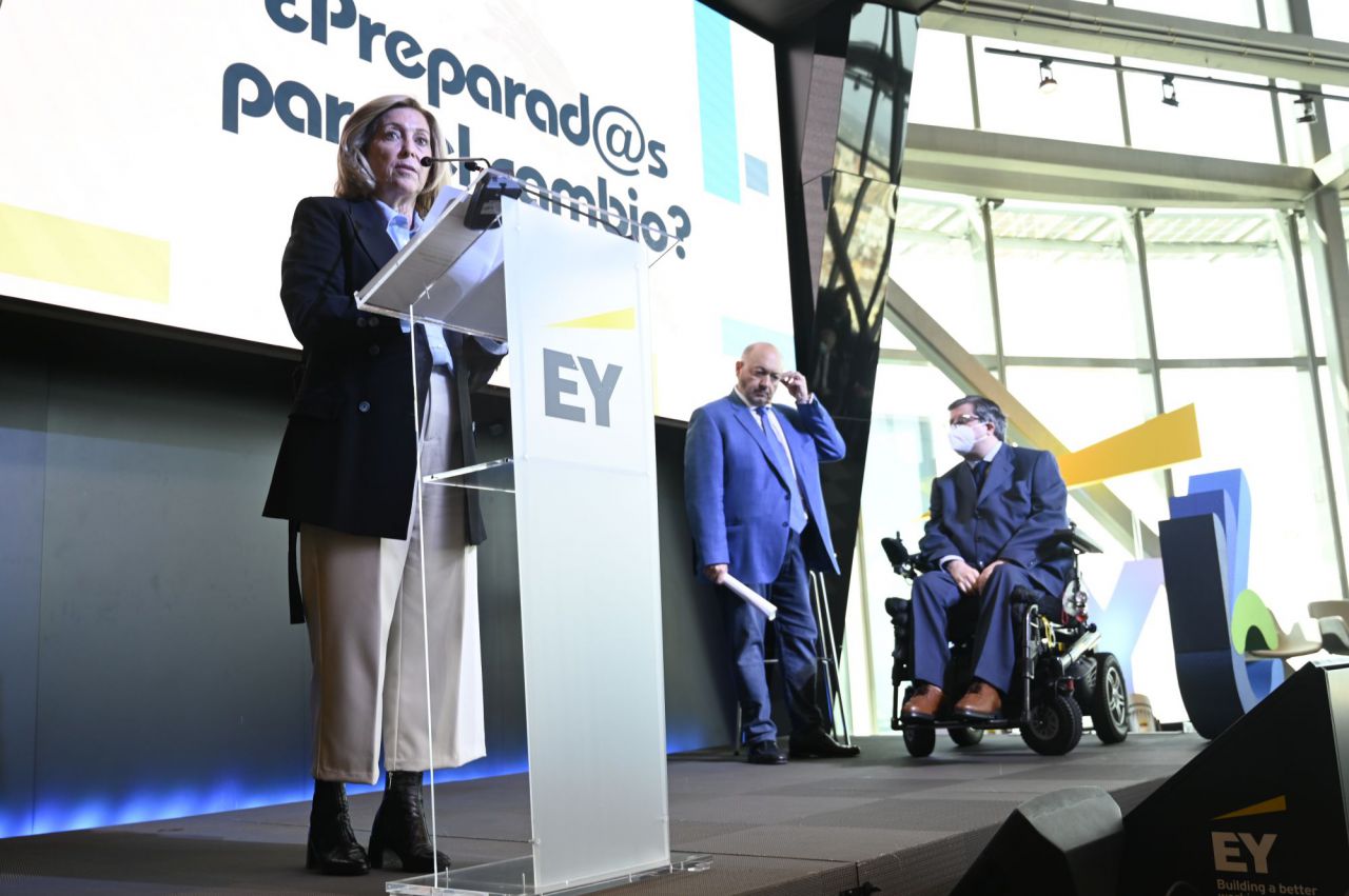 Concepción Dancausa, consejera de Familia, Juventud y Política Social.