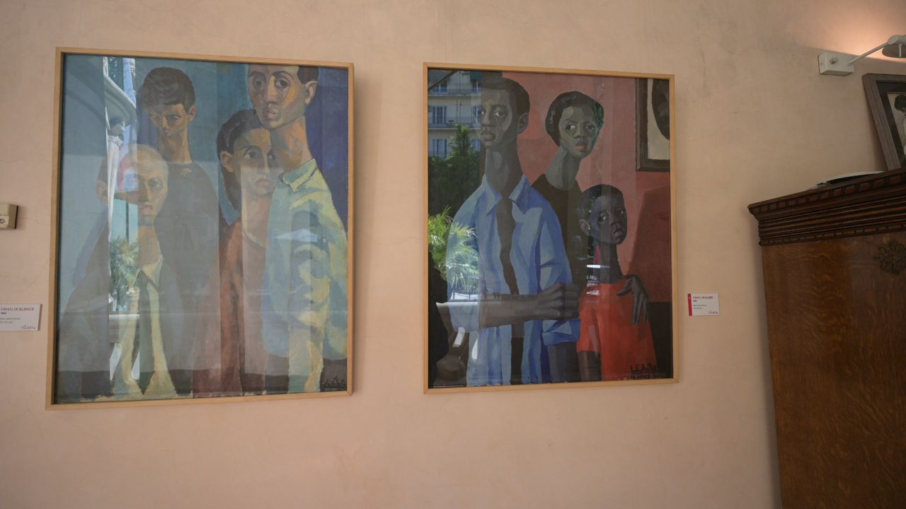 Exposición homenaje al cantautor Luis Eduardo Aute en la sede de la SGAE