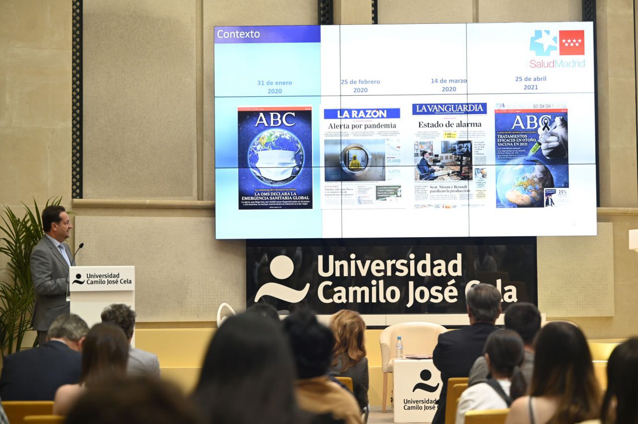 Fernando Prados, director general de Hospitales e Infraestructuras Sanitarias de la Comunidad de Madrid, en su ponencia 'De Ifema al Zendal'.