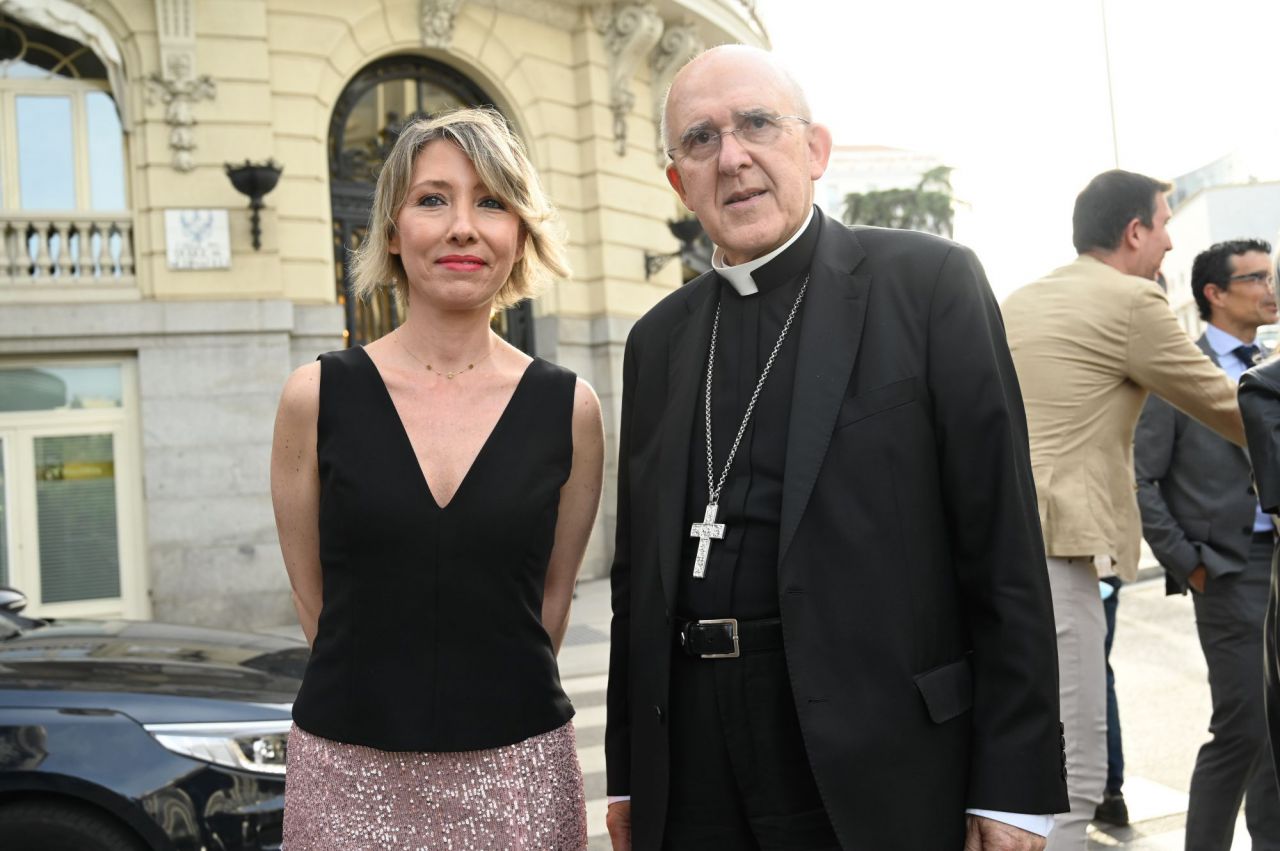 La directora de Madridiario, María Cano, y el Cardenal Osoro, Arzobispo de Madrid