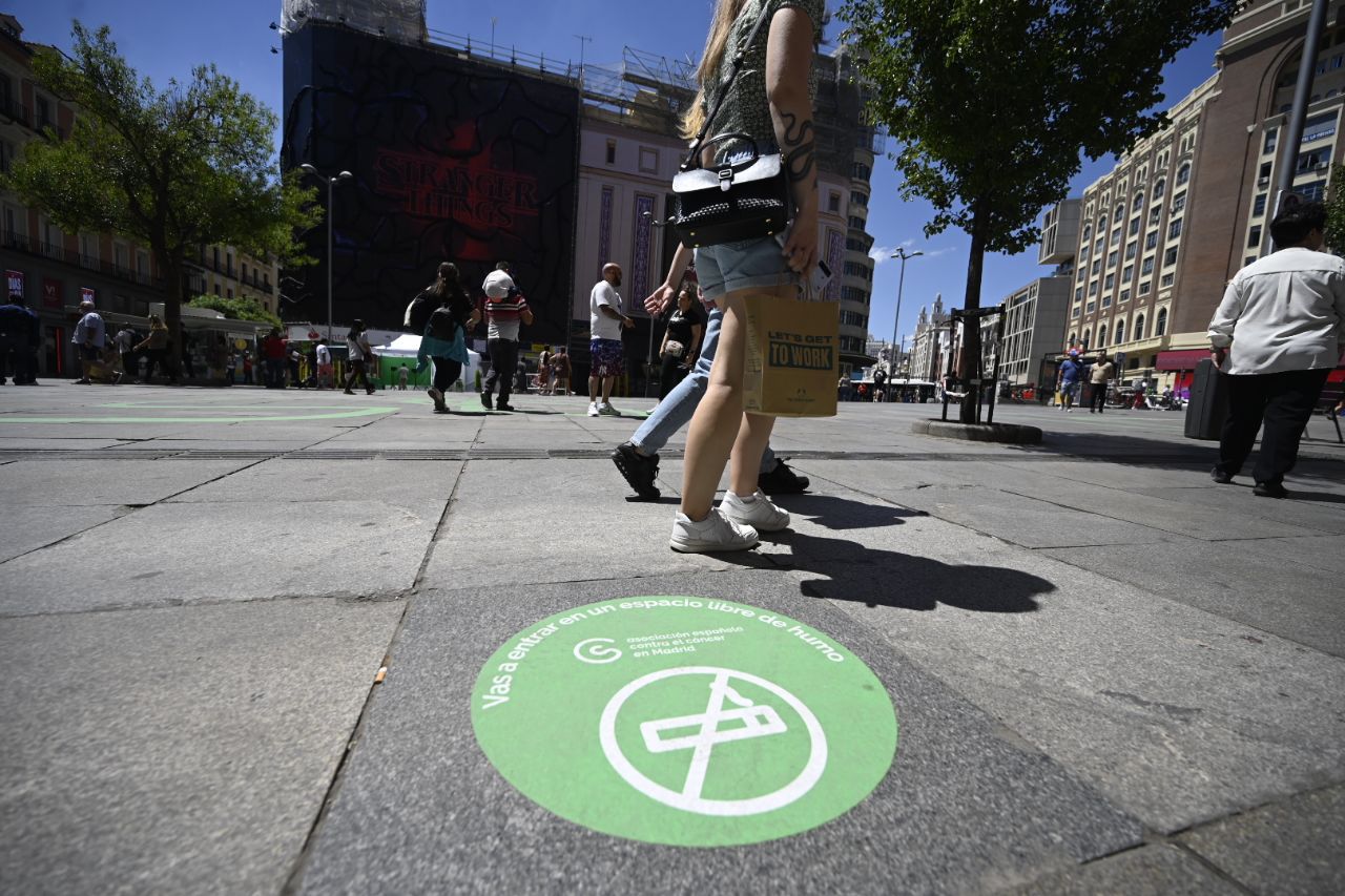 Campaña de la Asociación Española Contra el Cáncer en Callao