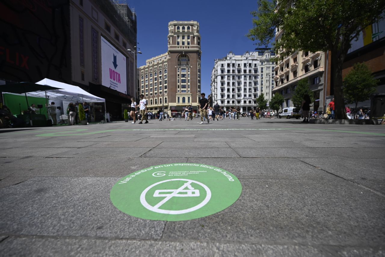 Campaña de la Asociación Española Contra el Cáncer en Callao