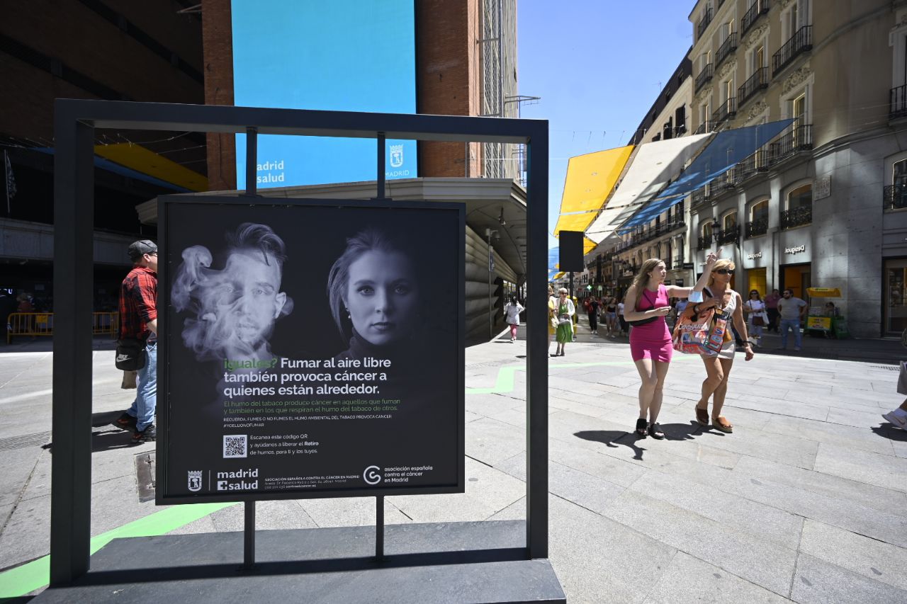 Campaña de la Asociación Española Contra el Cáncer en Callao
