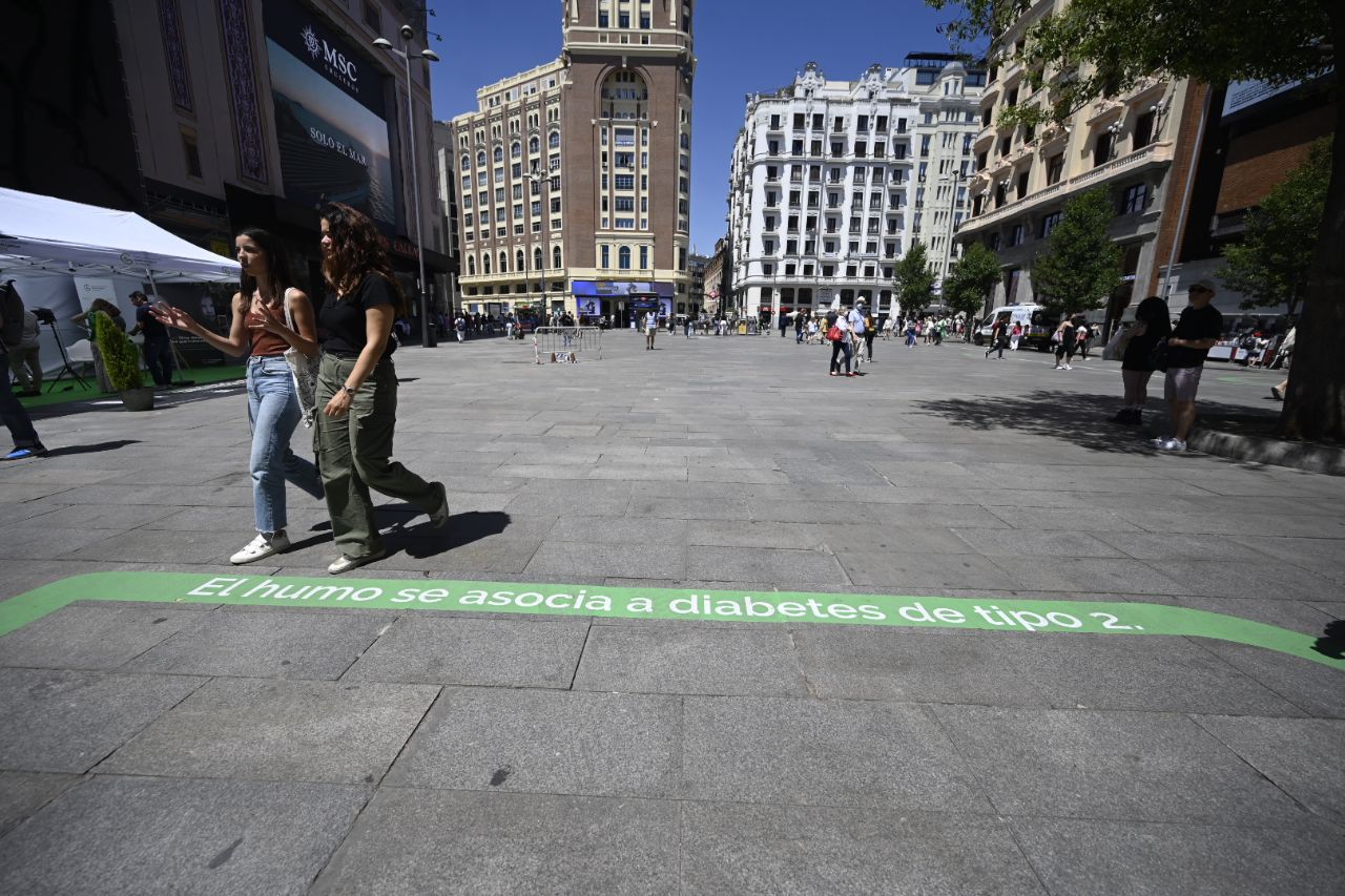 Campaña de la Asociación Española Contra el Cáncer en Callao