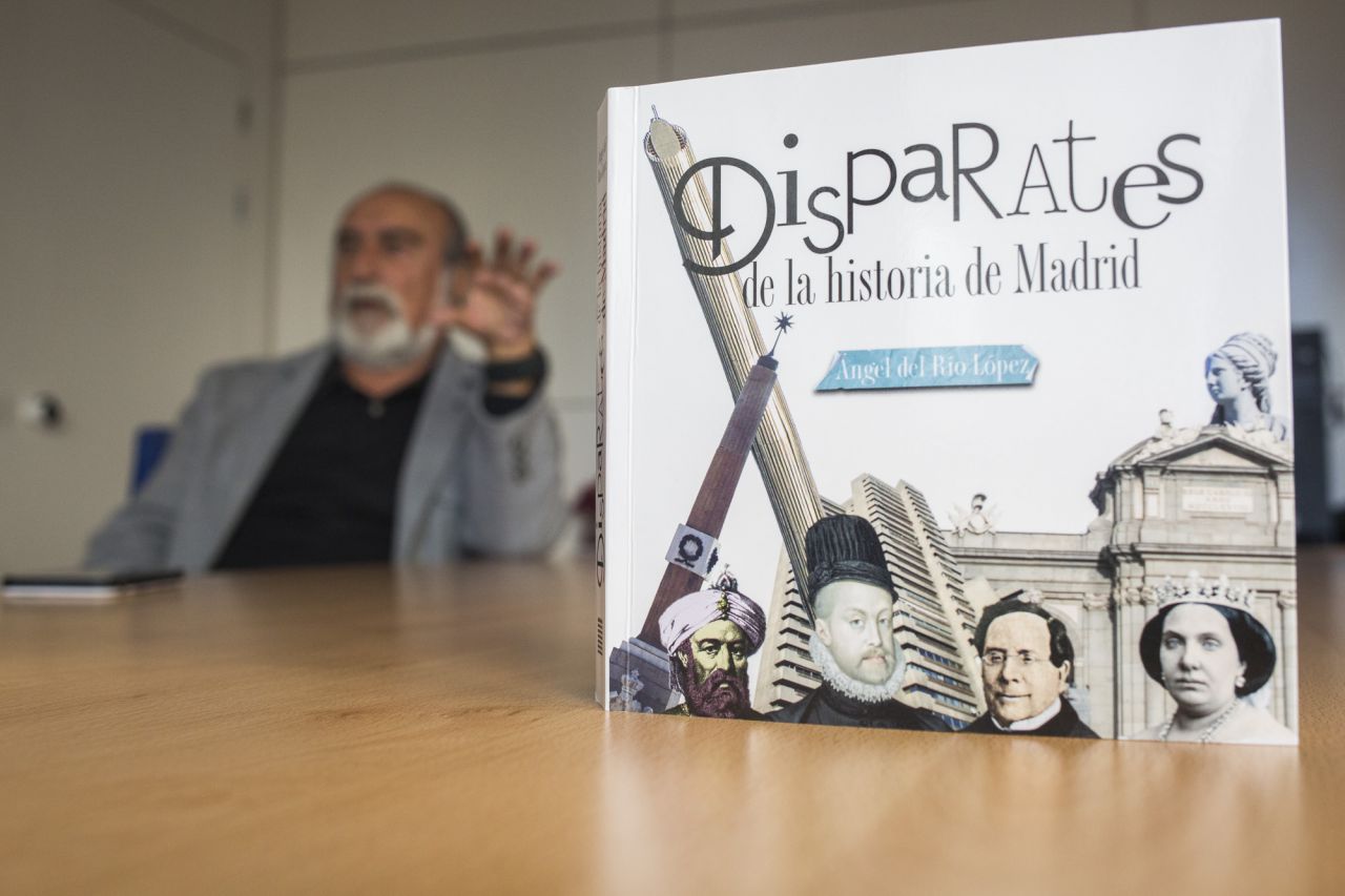 Ángel del Río, en una entrevista en Madridiario por el libro 'Disparates de la historia de Madrid'.