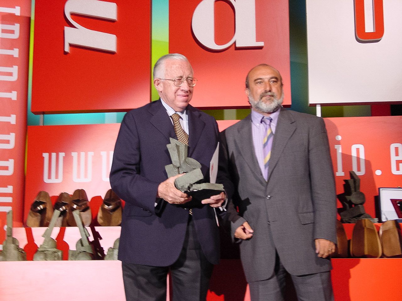 Ángel del Río en la edición de 2003 de los Premios Madrid.