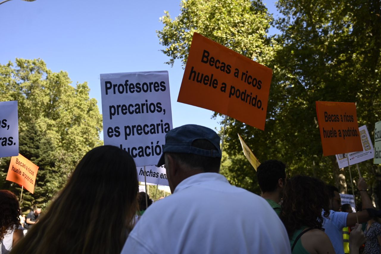 La Marea Verde sale a la calle a reivindicar más plazas de Educación pública y bajada de ratios. 