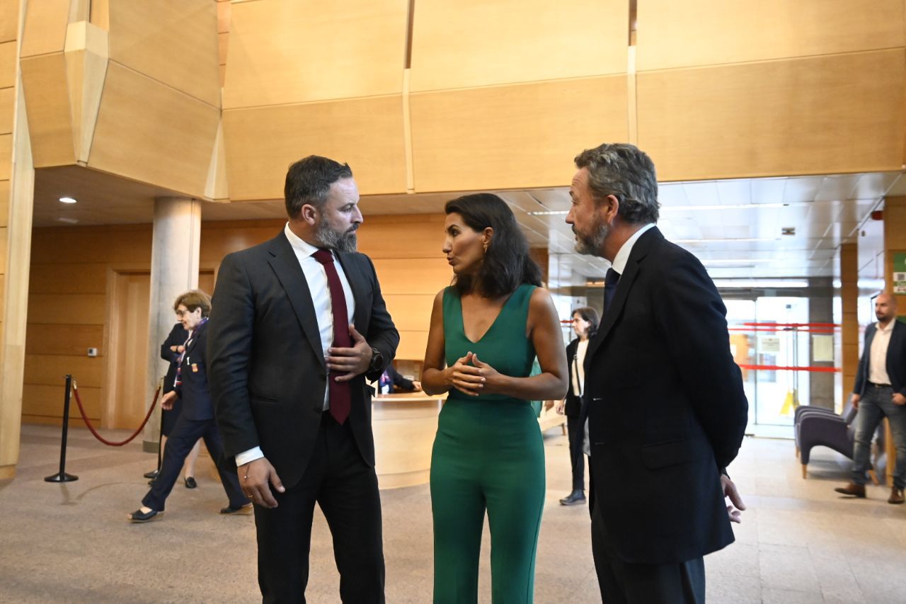 Santiago Abascal, Rocío Monasterio, Íñigo Henríquez de Luna