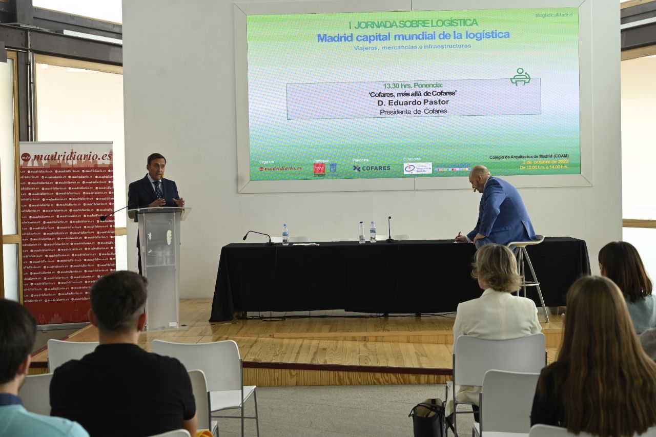 Eduardo Pastor, presidente de Cofares, y Constantino Mediavilla, presidente de los Grupos de Madridiario y Diariocrítico.