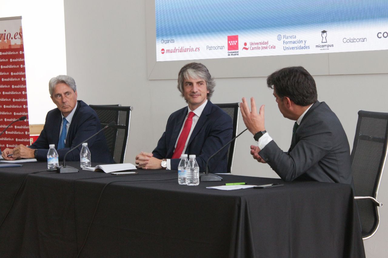 José Vicente Saz Pérez, rector de la Universidad de Alcalá de Henares, Ramón Arilla, rector de ESIC y Fidel Rodríguez, viceconsejero de Universidades, Ciencia e Innovación de la Comunidad de Madrid