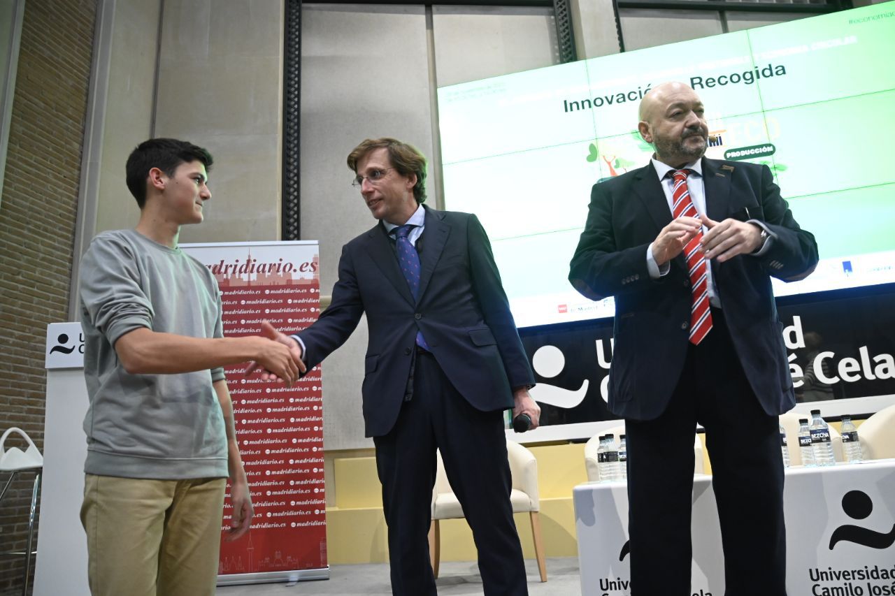 El alcalde de Madrid clausura el primer día de las XX Jornadas de Medio Ambiente y Desarrollo Sostenible que organiza Madridiario