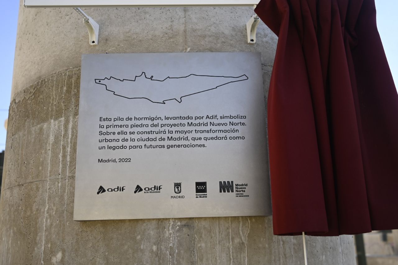 El 7 de noviembre daba comienzo la gran andadura que supondrá para la región Madrid Nuevo Norte con la inauguración de las obras que sustentarán el gran parque central de esta nueva zona de la capital