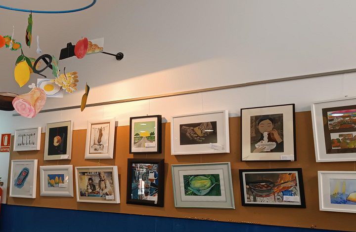 Algunas de las 79 obras de 'Pintando en la cocina'