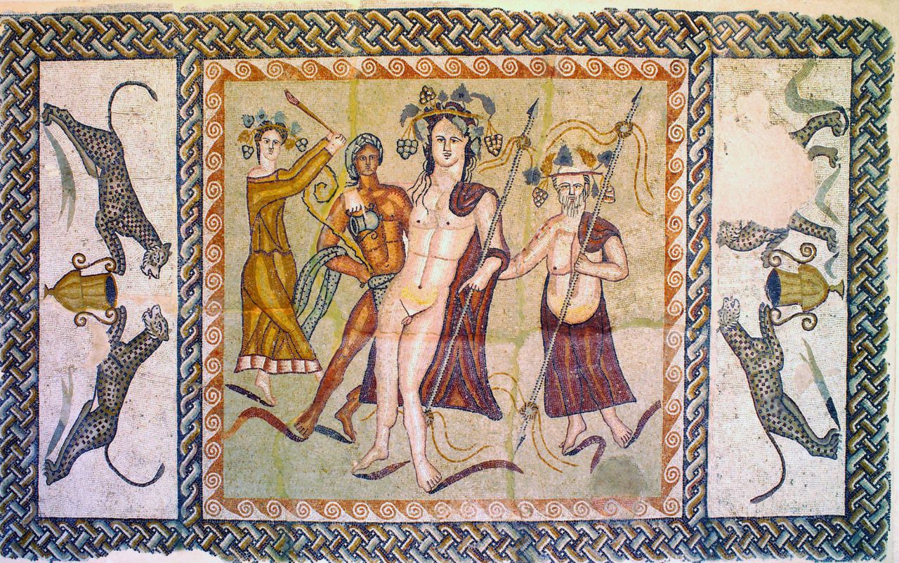 Mosaico de Baco. Museo Arqueológico Nacional en depósito en el MAR