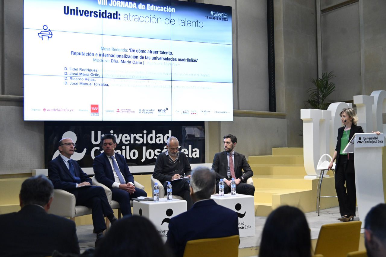 Primera mesa de debate:'De cómo atraer talento. Reputación e internacionalización de las universidades madrileñas': Fidel Rodríguez, viceconsejero de Universidades, Ciencia e Innovación de la Comunidad de Madrid; José María Ortiz, rector de la Universidad de Villanueva; Ricardo Rejas, vicerrector de Calidad y Evaluación de la Universidad Camilo José Cela (UCJC), y José Manuel Torralba, catedrático Universidad Carlos III (UC3M) y director de IMDEA Materiales