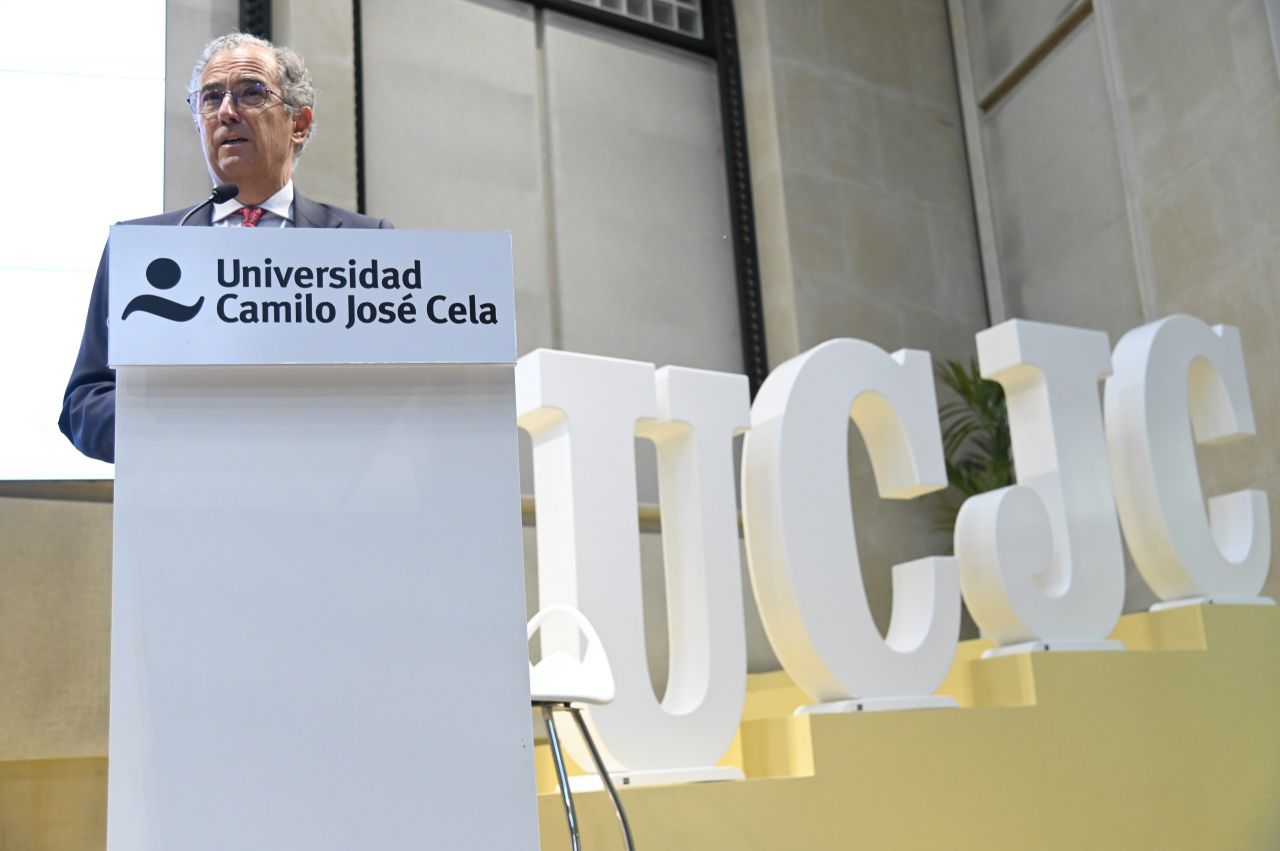 Enrique Ossorio, consejero de Educación y Universidades de la Comunidad de Madrid, inauguró las jornadas.