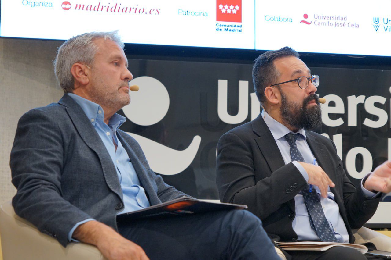 David Serrano, director de Imdea Energía, y Jesús Rojo, jefe de programas europeos en la Fundación para el Conocimiento Madri+d