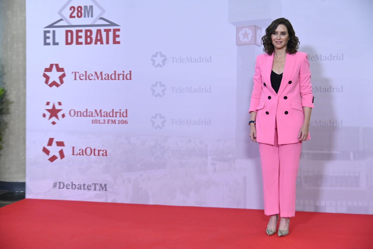 Isabel Díaz Ayuso llega al debate electoral en Telemadrid