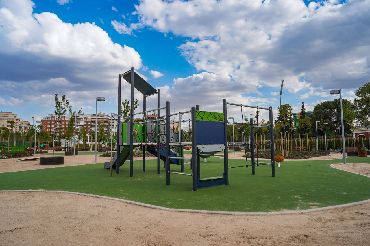 Reabre el Parque de Santander en el distrito de Chamberí.