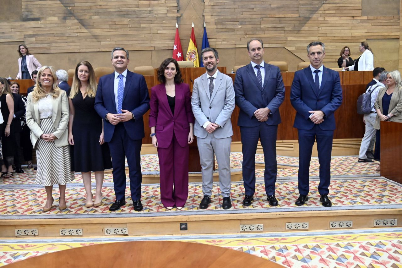 Rocío Albert, Ana Dávila, Jorge Rodrigo, Isabel Díaz Ayuso, Miguel Ángel García, Miguel López-Valverde y Carlos Novillo.