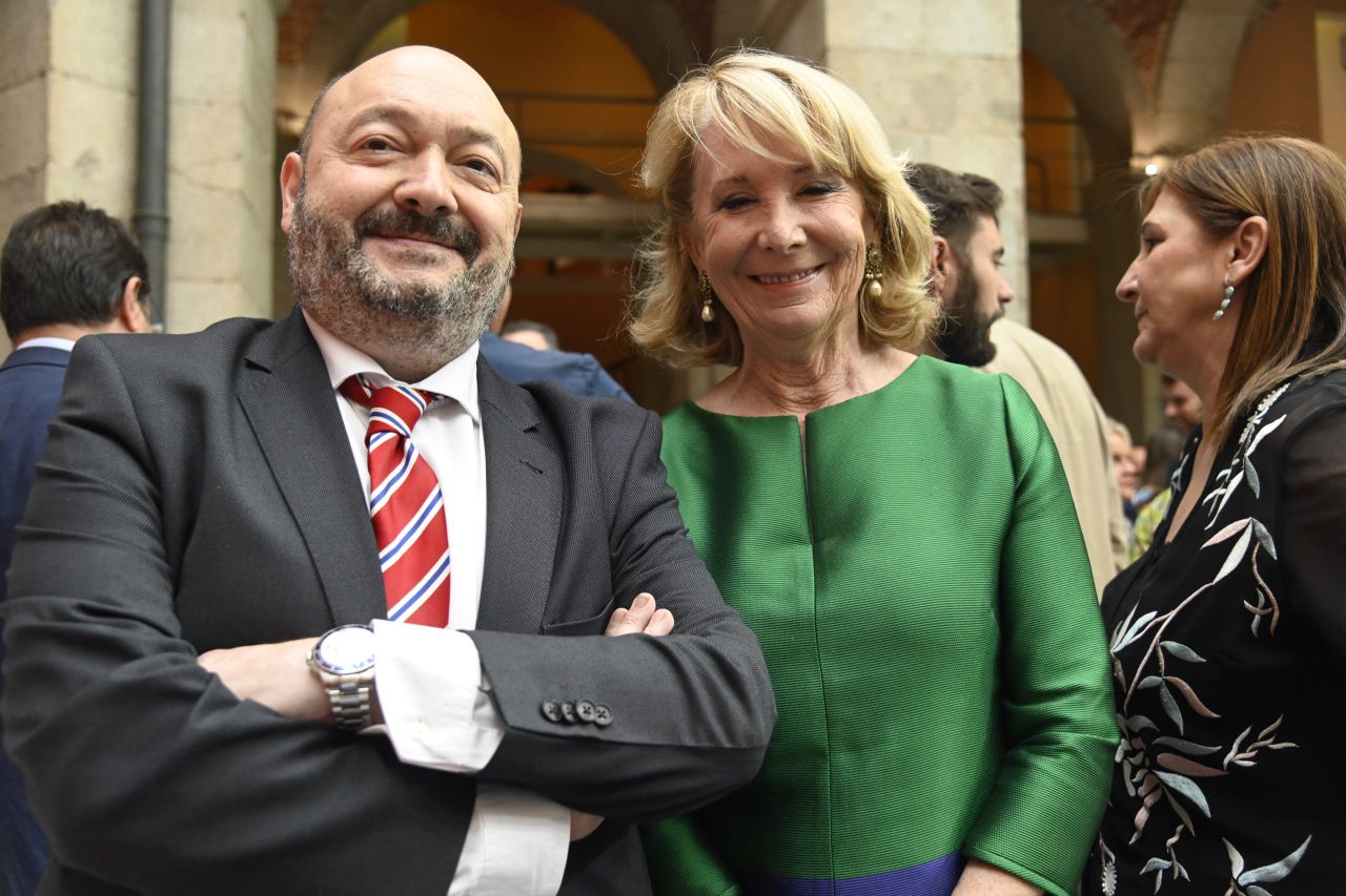 Constantino Mediavilla y Esperanza Aguirre
