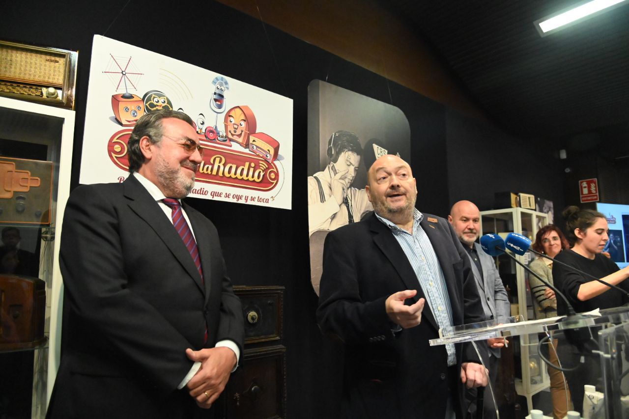 Miguel Carballeda, presidente del Grupo Social ONCE y Constantino Mediavilla, presidente y editor de Madridiario.