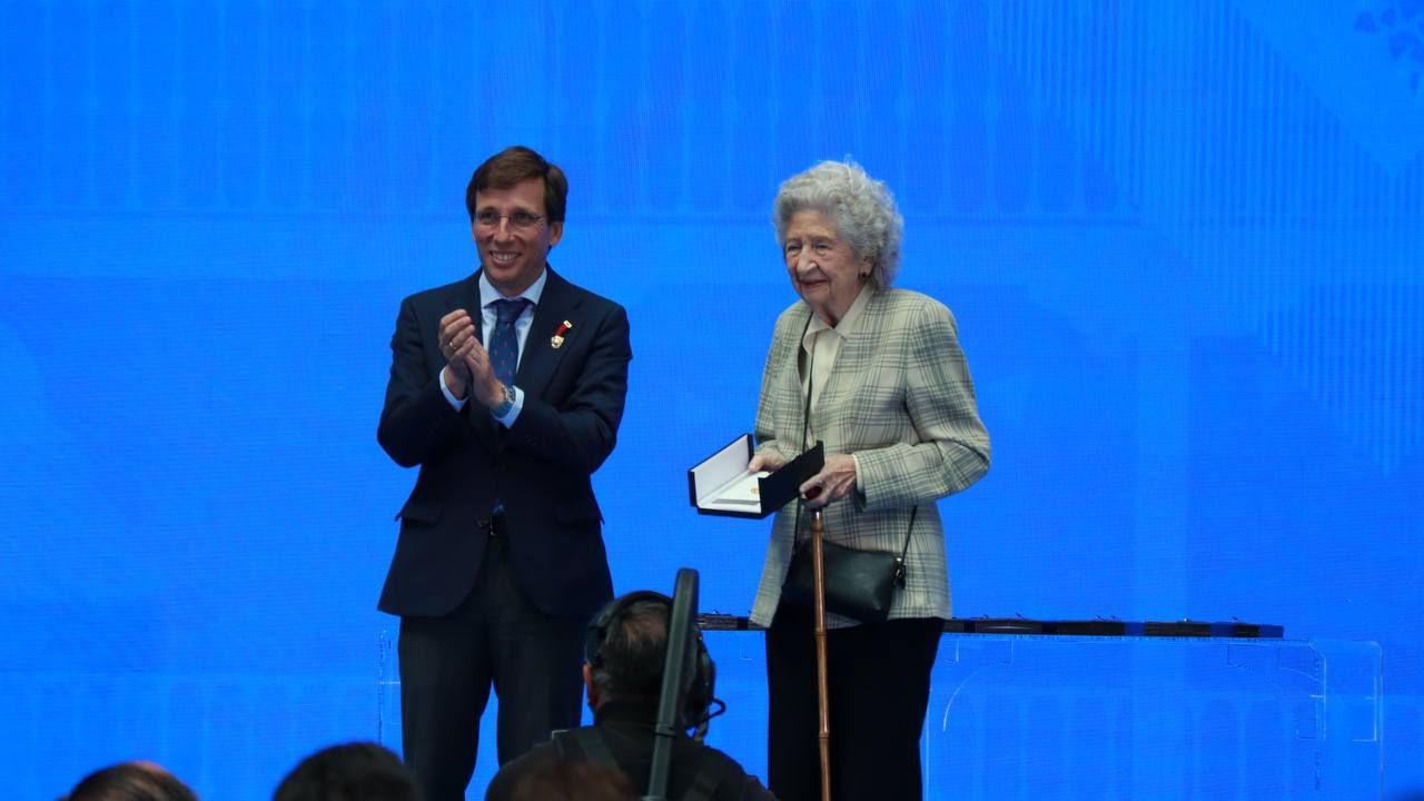 Carmen Añón