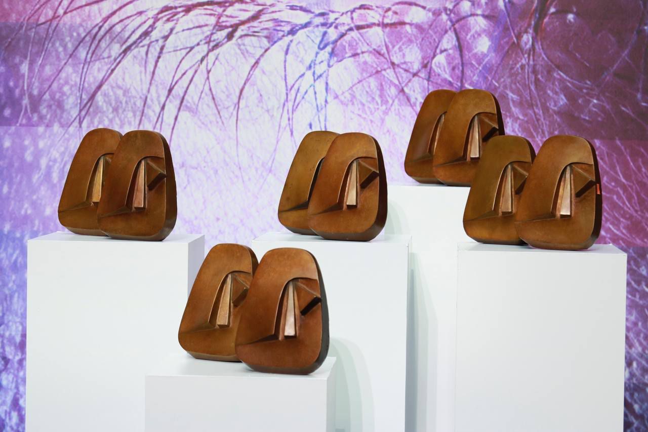 Esculturas de los Premios Madrid, obra de José Miguel Utande.