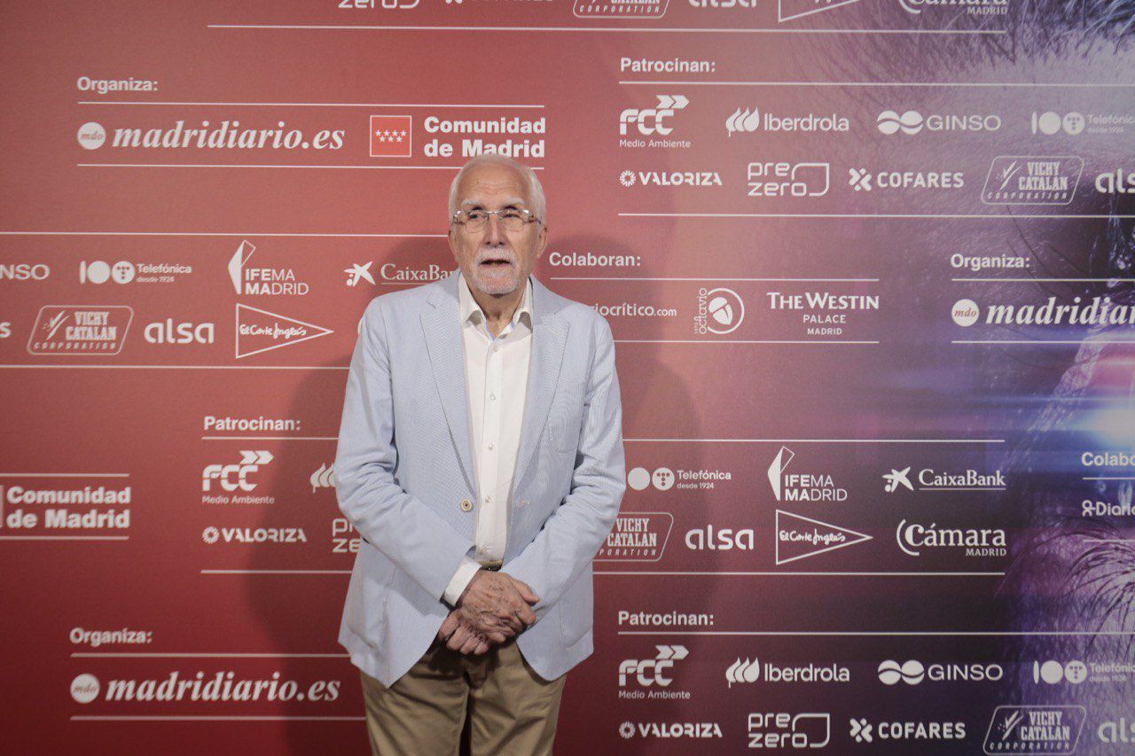 Luis Mateo Díez, premio Iniciativa Cultural