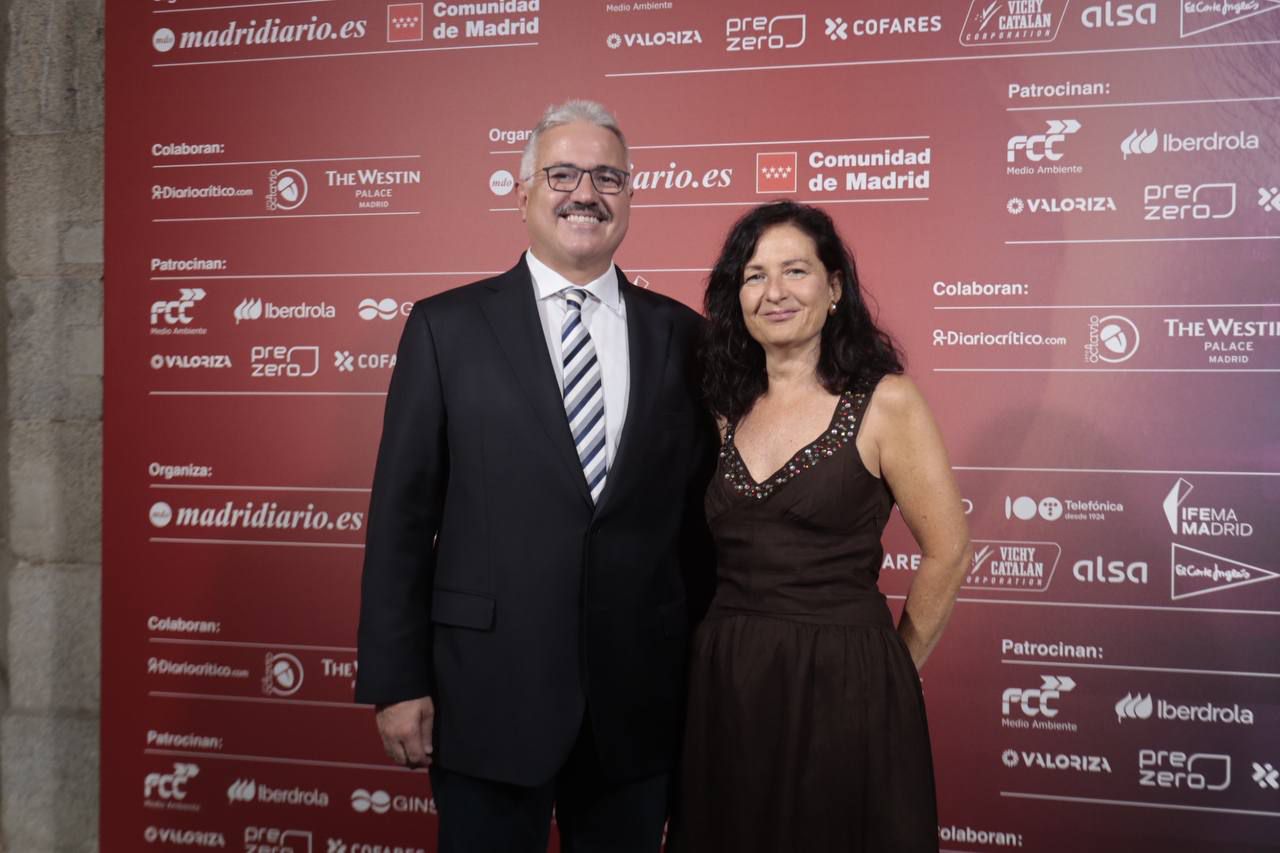Joan Renart,consejero delegado del Grupo Vichy Catalán, y Meritxell Romero, responsable Comunicación y RR.PP Vichy Catalan Corporation