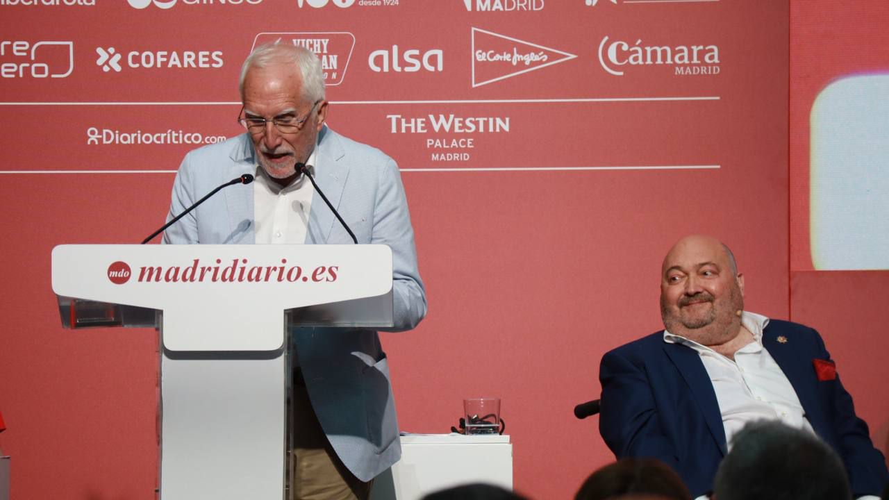 Luis Mateo Díez, premio Iniciativa Cultural