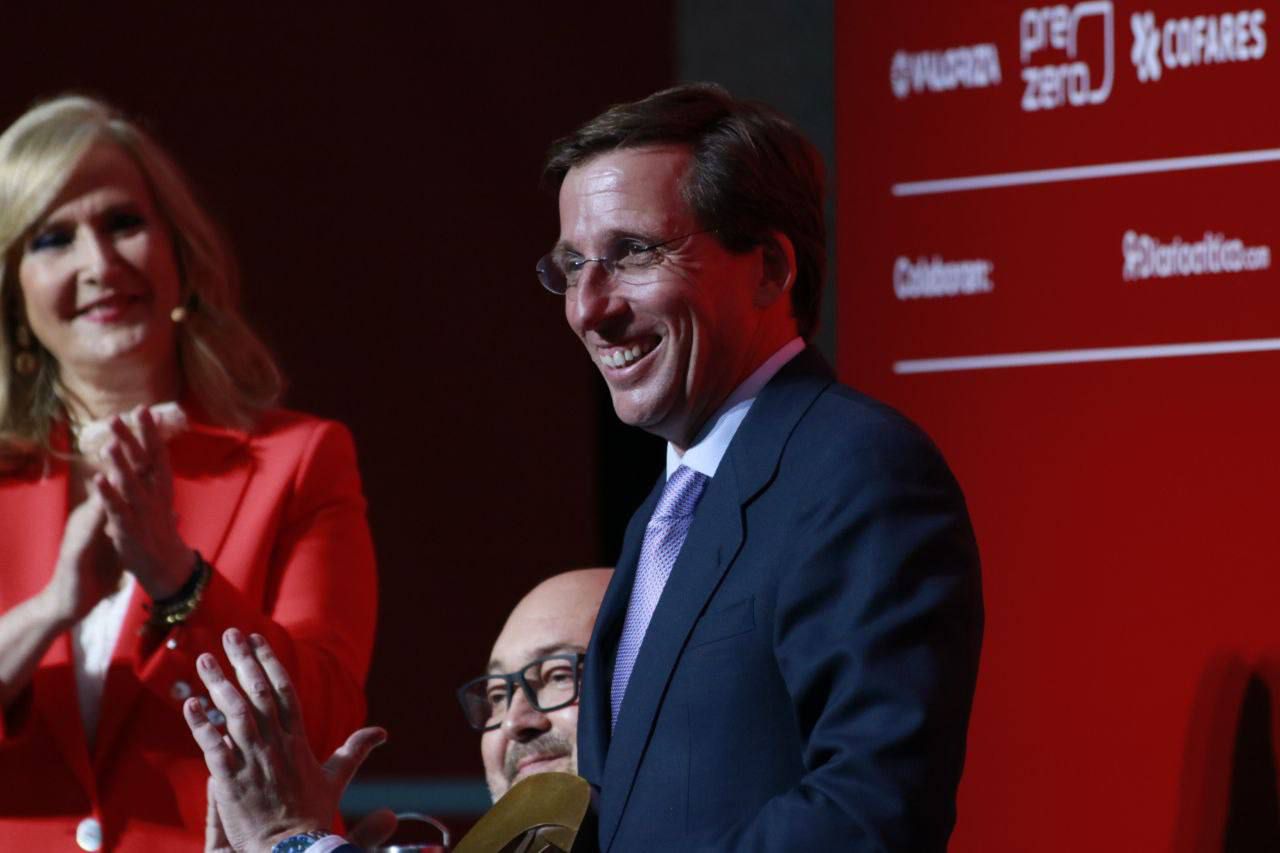 José Luis Martínez-Almeida recibe el premio Hombre del Año